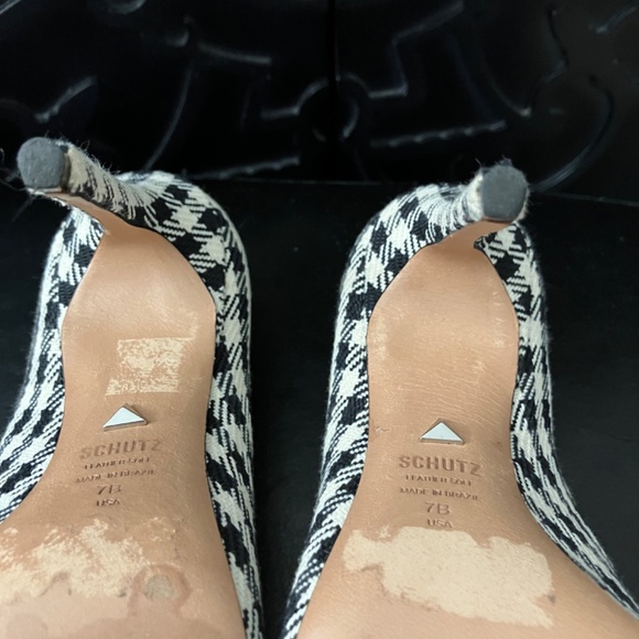 Schutz Houndstooth Stilettos - Picture 11 of 13